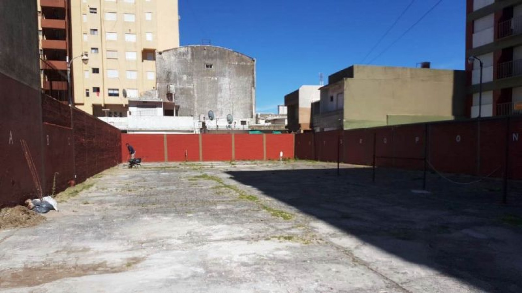 DEPARTAMENTO 2 AMB (4 PERSONAS)PISO:8 DPTO :F