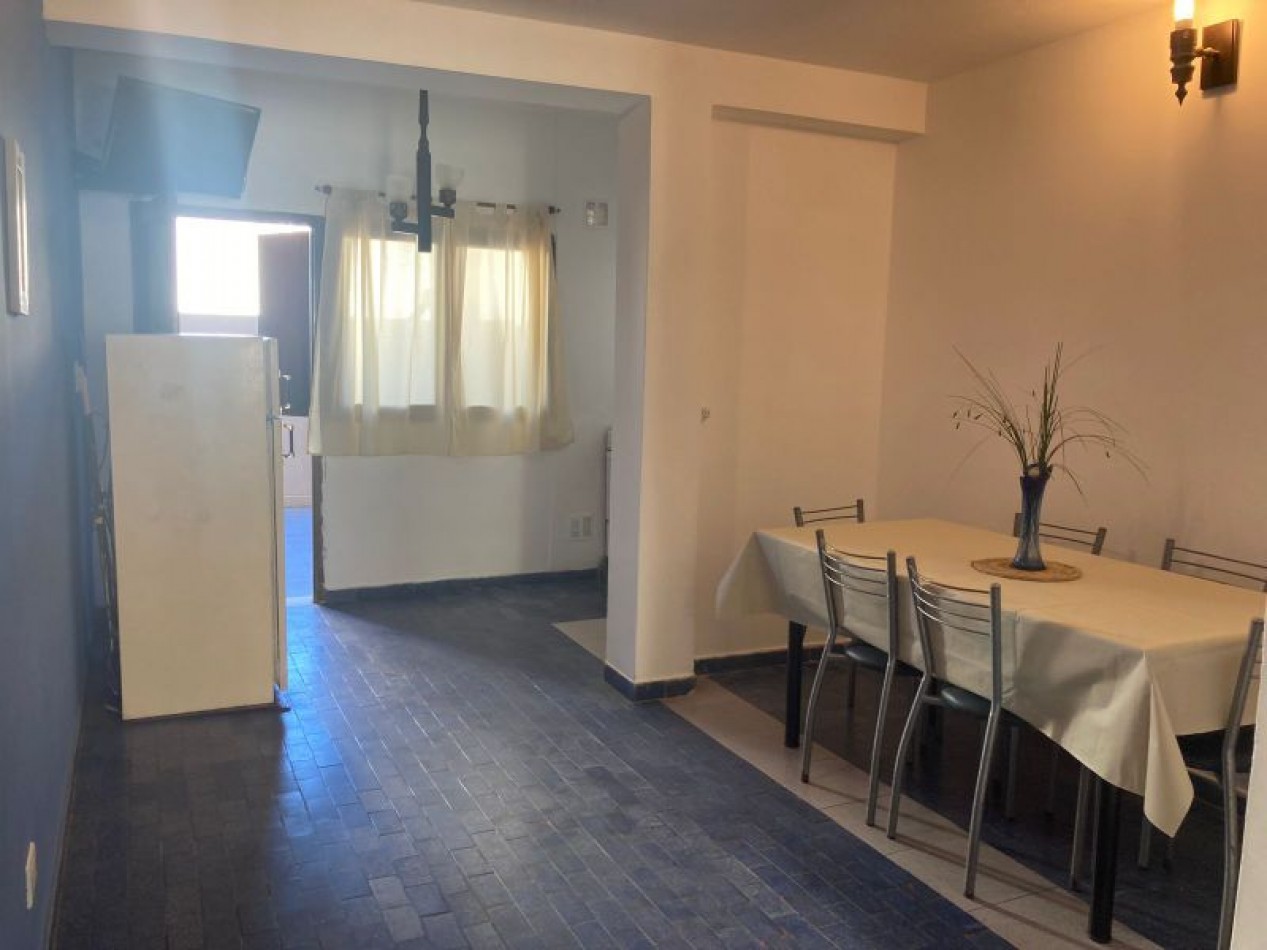 (A30) DEPARTAMENTO 2 AMBIENTES(Apto 4 personas)) PISO :1 UF2,por escalera ,gas envasado