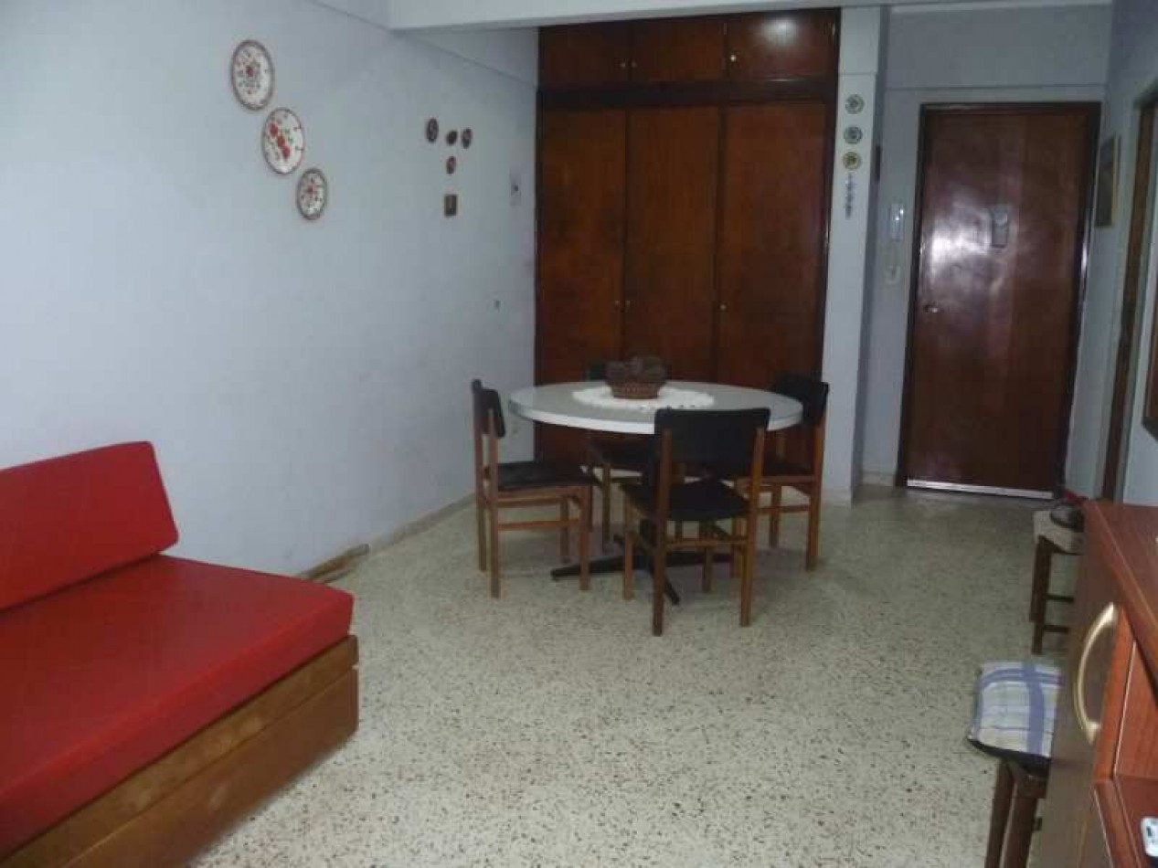 DEPARTAMENTO 2 AMB (4 PERSONAS)PISO:9 DPTO:F. todo electrico 