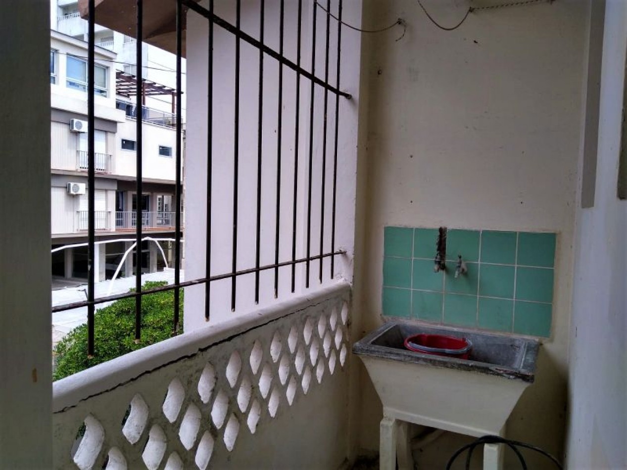 DEPARTAMENTO 3 AMB (5 PERSONAS)PISO:1 DPTO:6.gas envasado