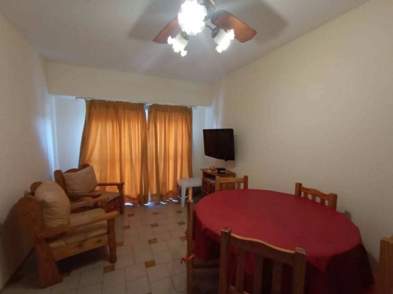 (A52) DEPARTAMENTO 3 AMBIENTES (Apto 5 Personas) VISATA AL MAR .PISO:5 DPTO:B