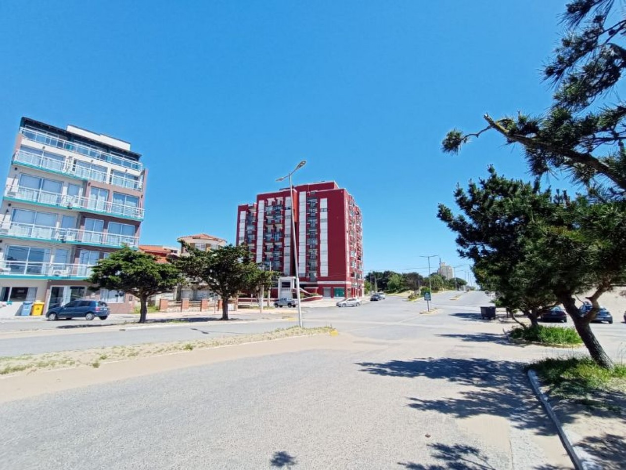(A52) DEPARTAMENTO 3 AMBIENTES (Apto 5 Personas) VISATA AL MAR .PISO:5 DPTO:B