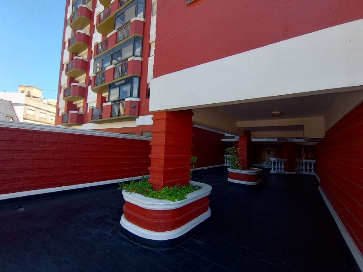 (A52) DEPARTAMENTO 3 AMBIENTES (Apto 5 Personas) VISATA AL MAR .PISO:5 DPTO:B