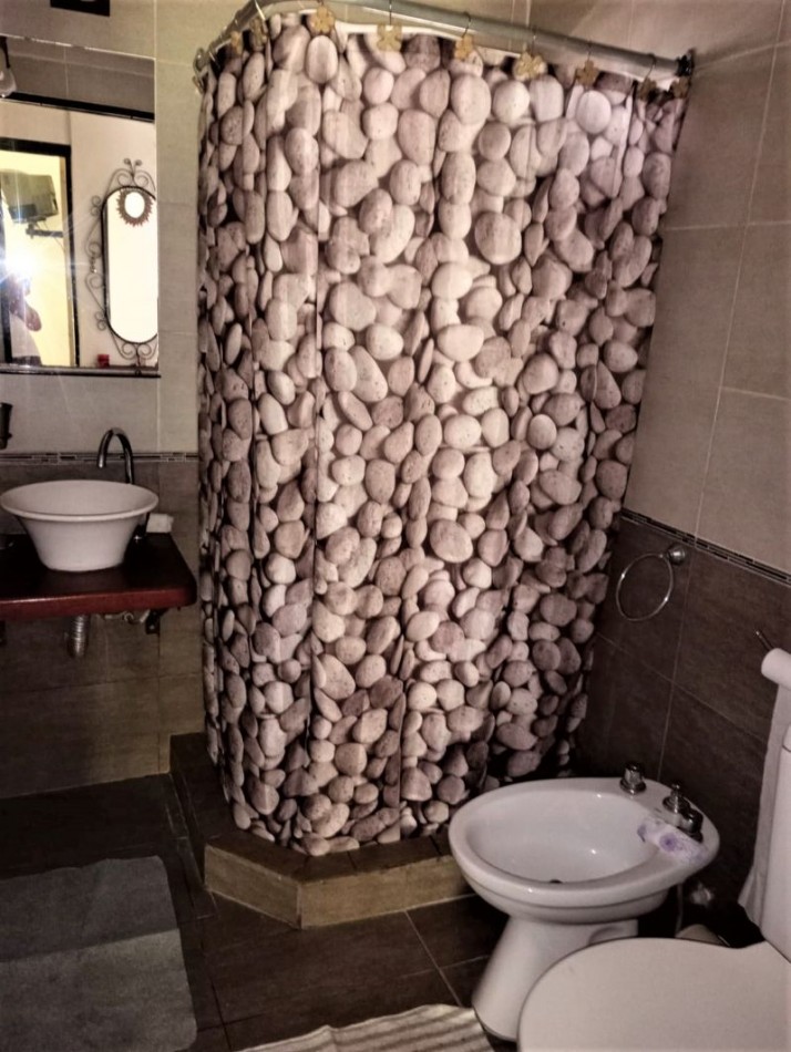 (A182)CASA 3 AMBIENTES (Apto 5 Personas).con parrilla,gas envasado.