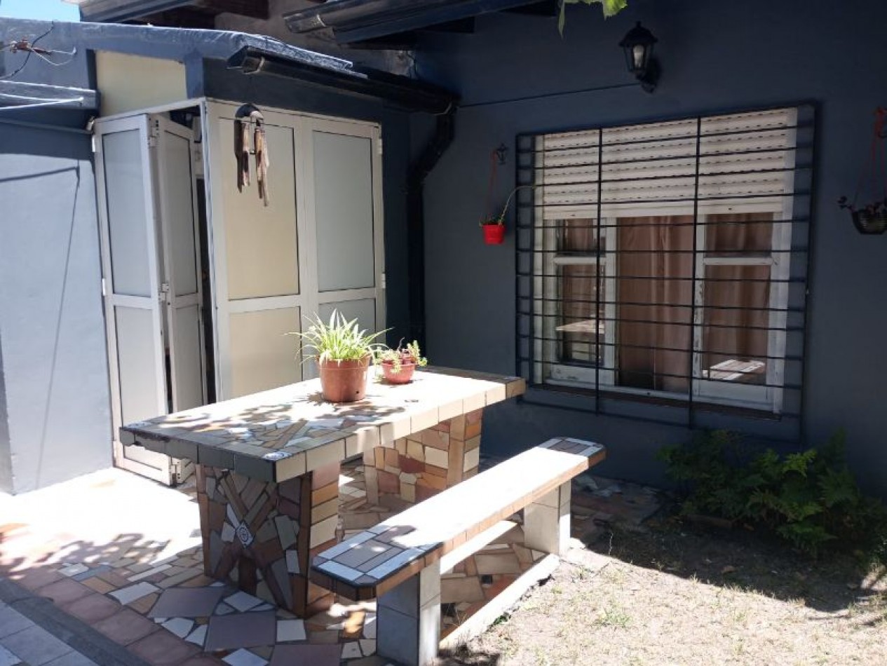 (A181)CASA 2 AMBIENTES(Apto 4 Personas) con parrilla ,gas envasado.