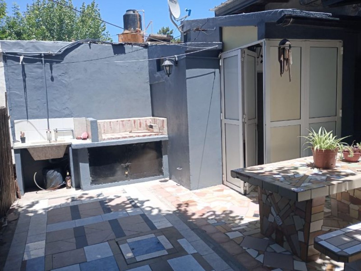 (A181)CASA 2 AMBIENTES(Apto 4 Personas) con parrilla ,gas envasado.
