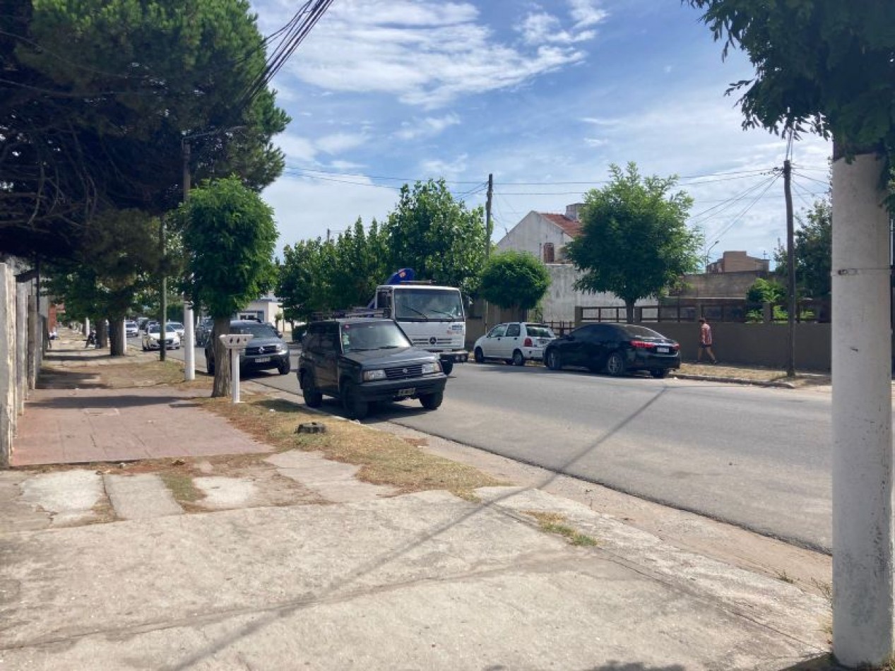 (A224)PH 3 AMBIENTES (Apto 5 Personas)PLANTA BAJA , DPTO UF8.Parrilla.