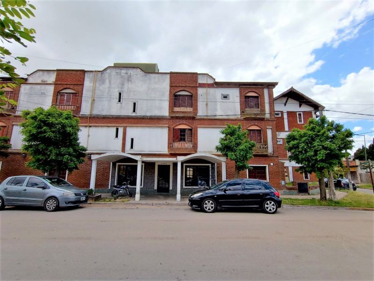 (A043)DEPARTAMENTO 2 AMBIENTES(Apto 4 Personas) .PISO:2 .DPTO:11.Gas envasado, Por escalera.