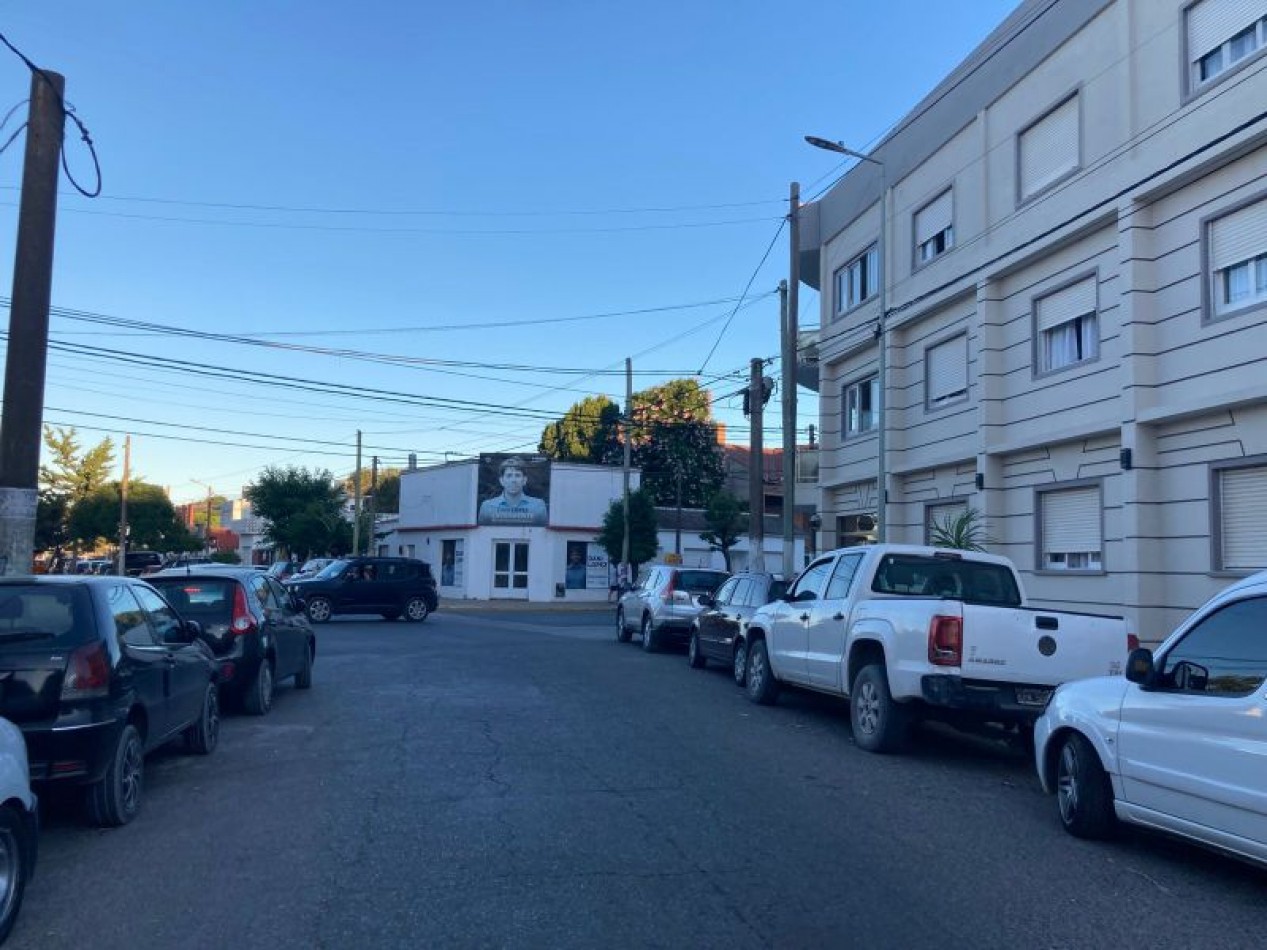 (A35) DEPARTAMENTO 2 AMBIENTES (4 Personas )PLANTA BAJA .DPTO;7.Gas natural
