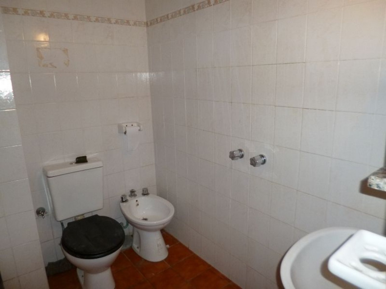 Local en Venta a la calle en Edificio