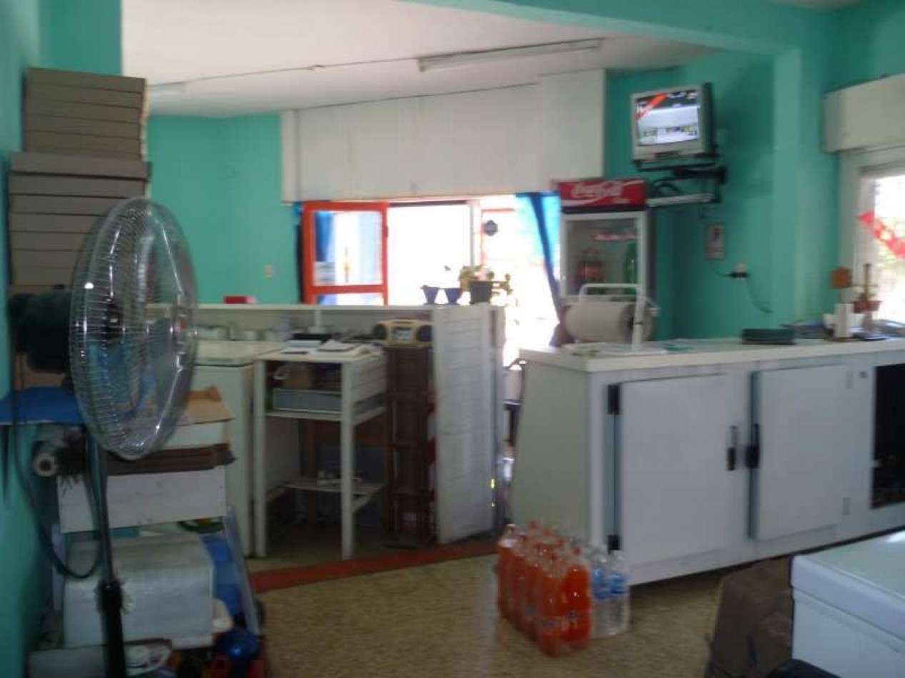 Local en Venta en esquina