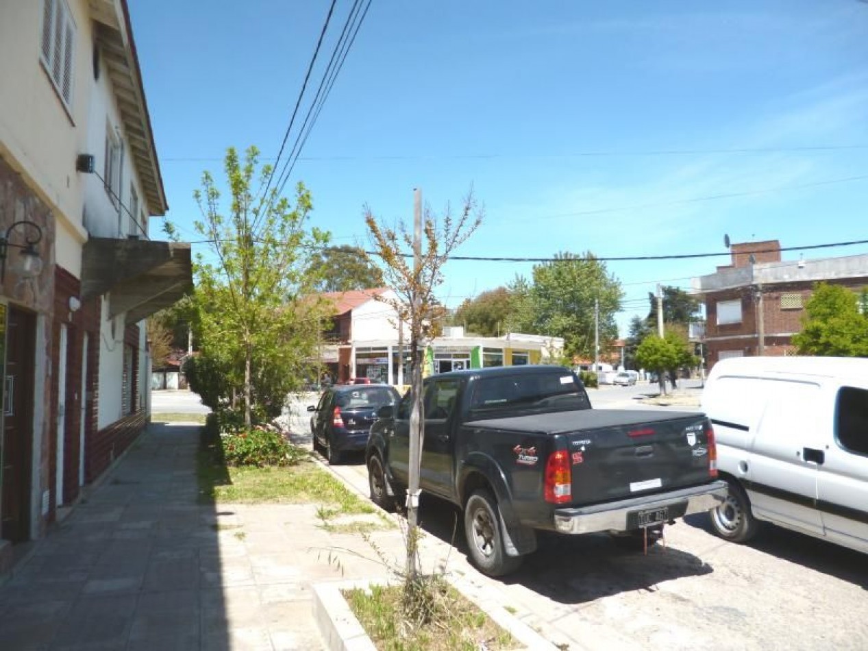 Local con vidriera en Venta