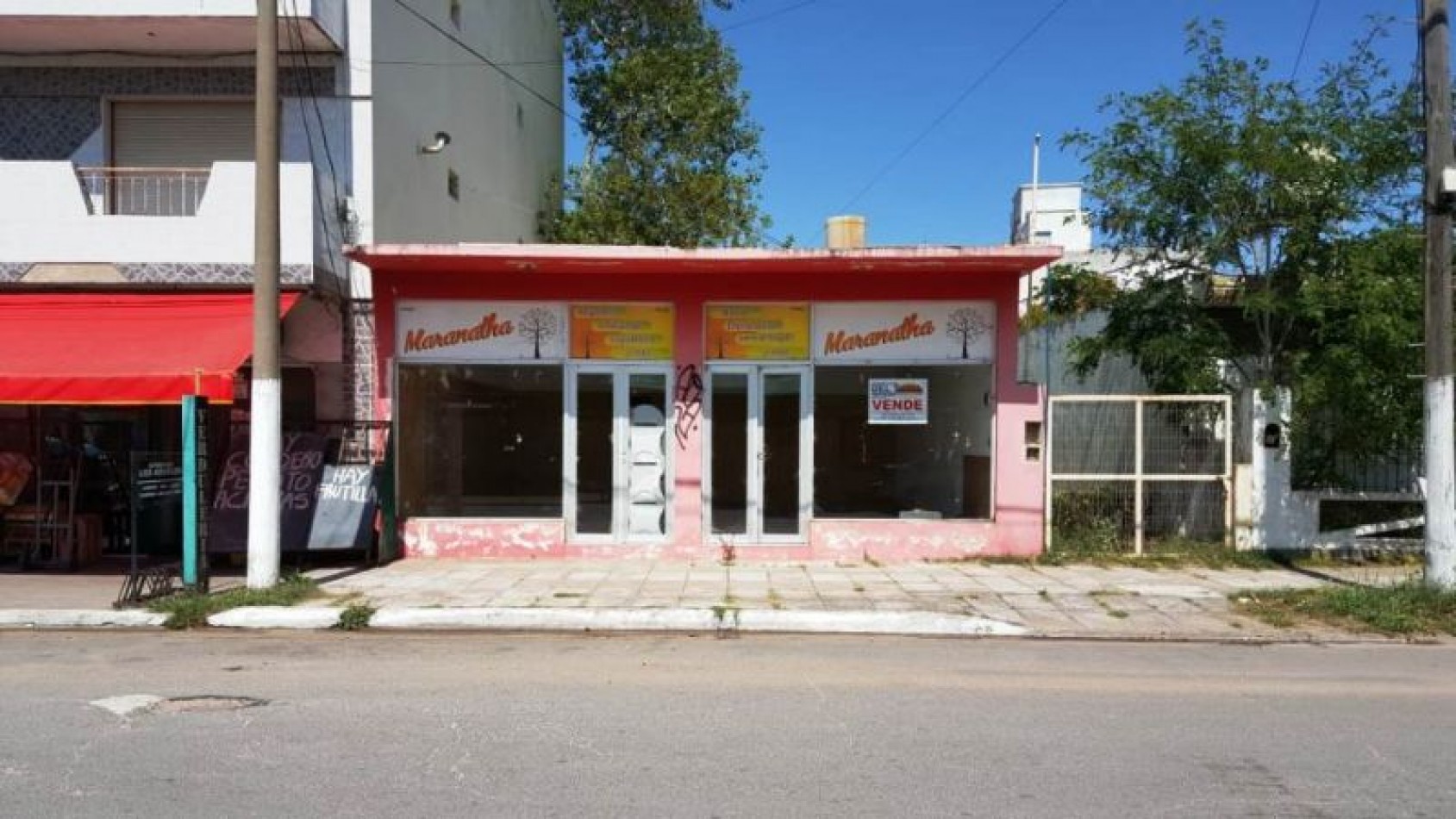 Local en Venta con deposito