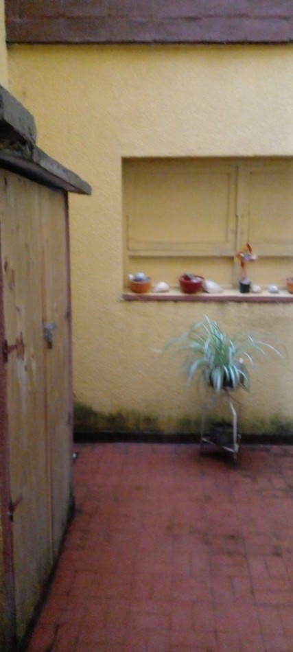 Local con Patio en Venta