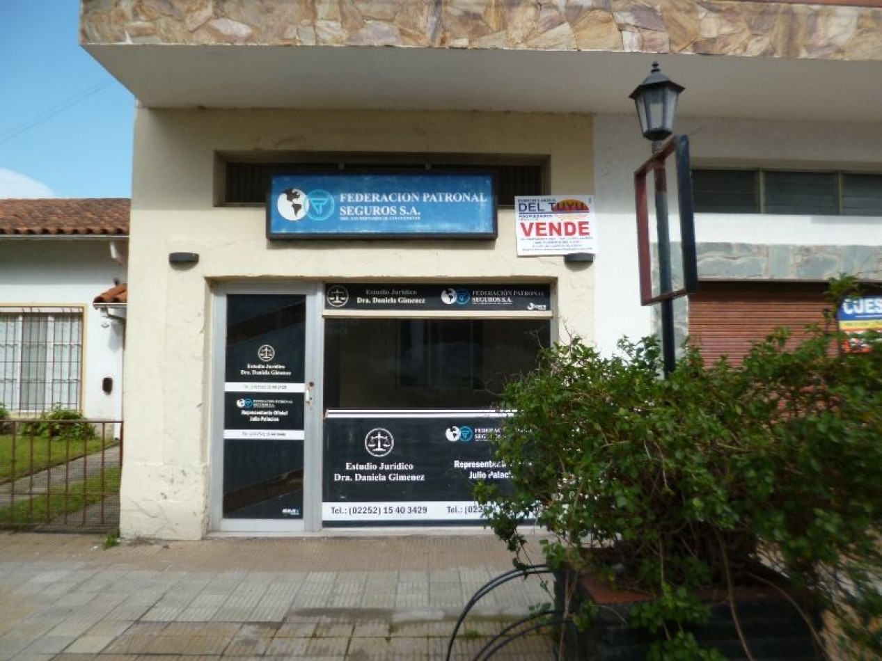 Local, Oficina + Recepcion, pleno Centro, a la Venta