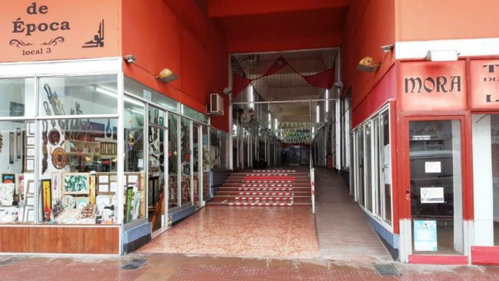 Local en Galeria a la Venta