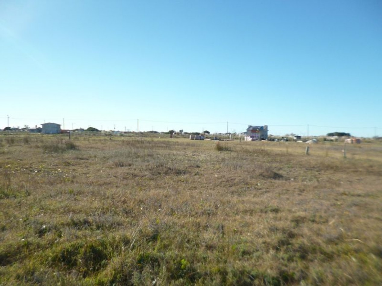 Lote en Esquina en Venta dento de Complejo