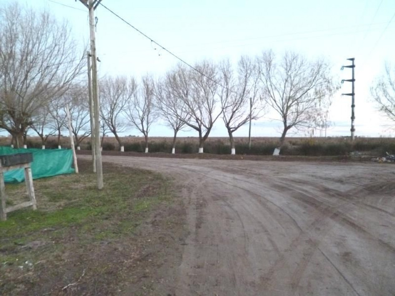 Lote en esquina en Venta