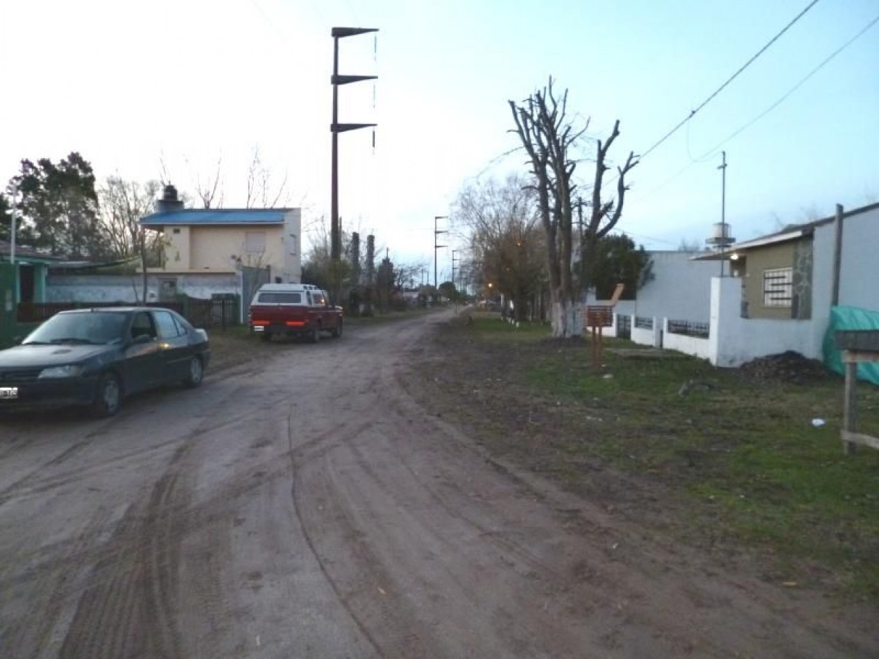 Lote en esquina en Venta