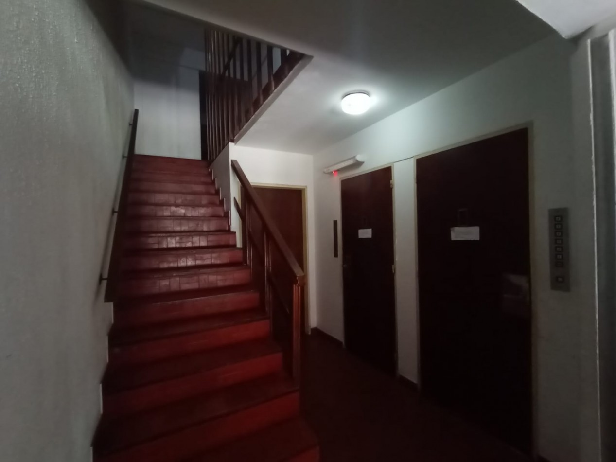 (A54) DEPARTAMENTO DE 3 AMBIENTES(Apto 4/5 Personas)PISO:3 DPTO:I