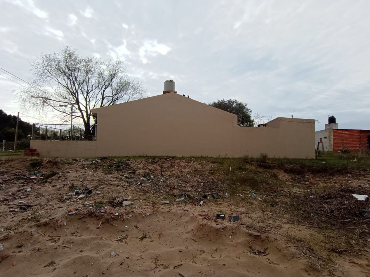 Terreno cercano al mar 