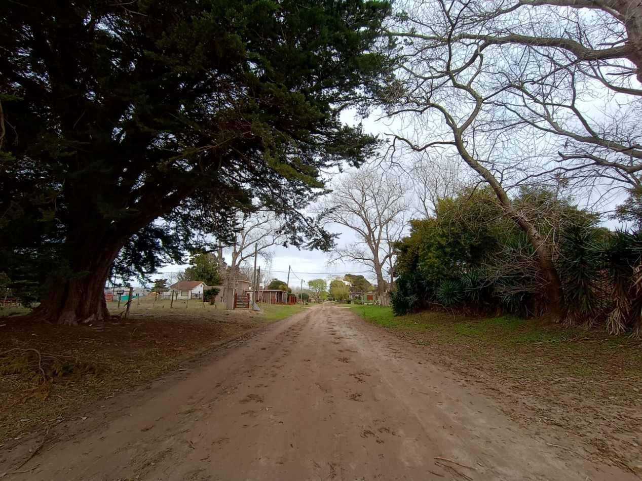 Terreno cercano al mar 
