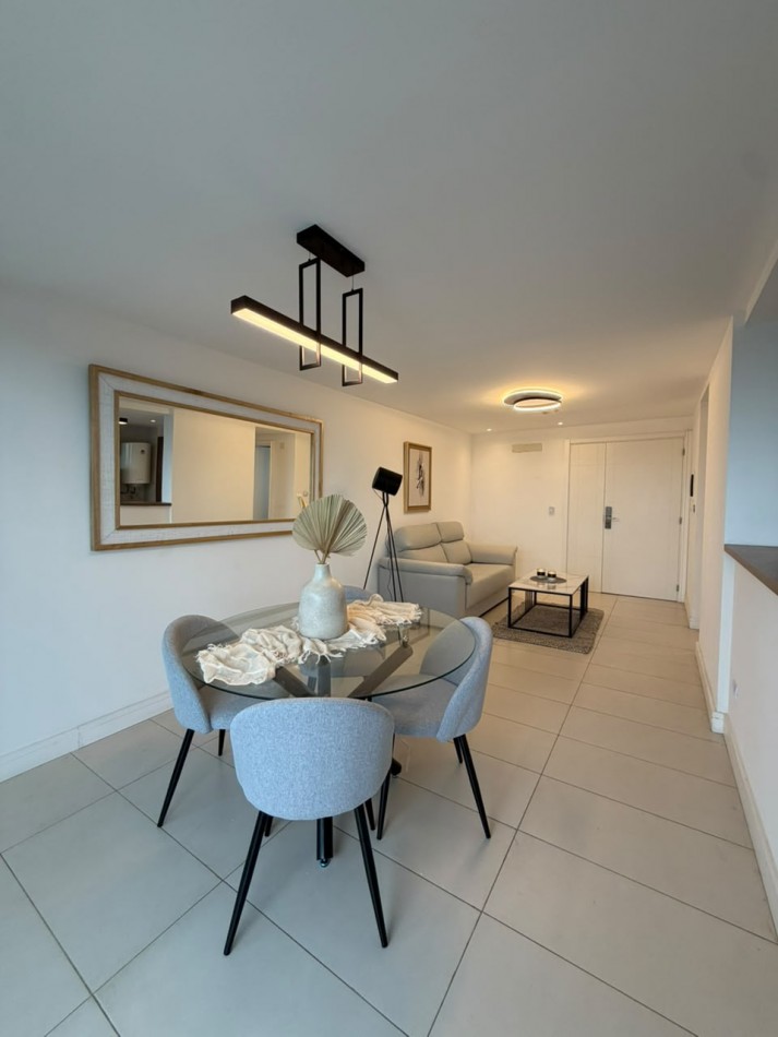 DEPARTAMENTO EN VENTA - 2 AMBIENTES - VISTA AL MAR
