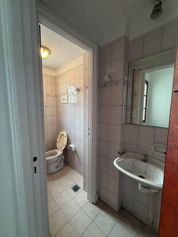Local totalmente renovado y listo para usar