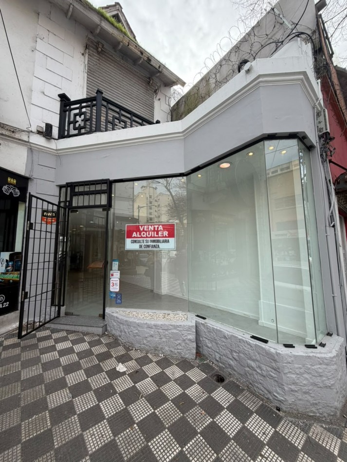 Local totalmente renovado y listo para usar