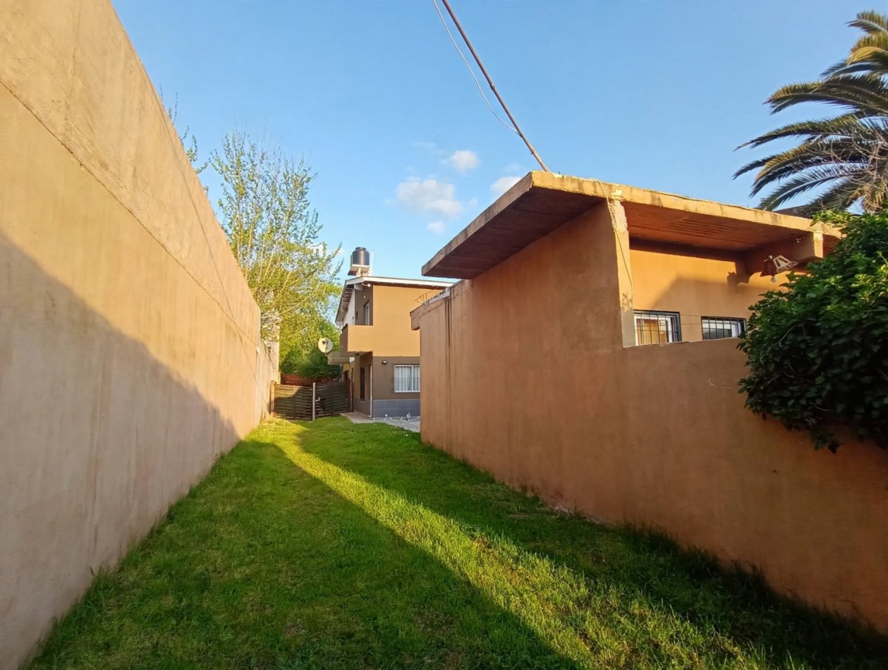 Duplex de 3 ambientes cercano al Vivero Municipal 