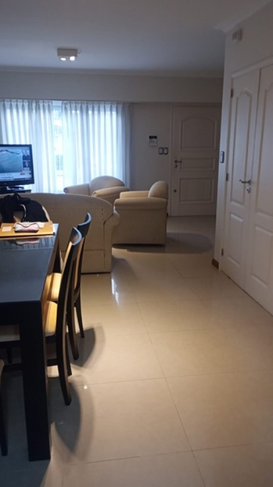 DUPLEX 4 AMBIENTES CON QUINCHO