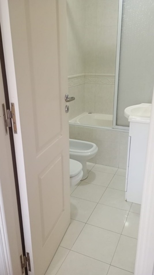 DUPLEX 4 AMBIENTES CON QUINCHO