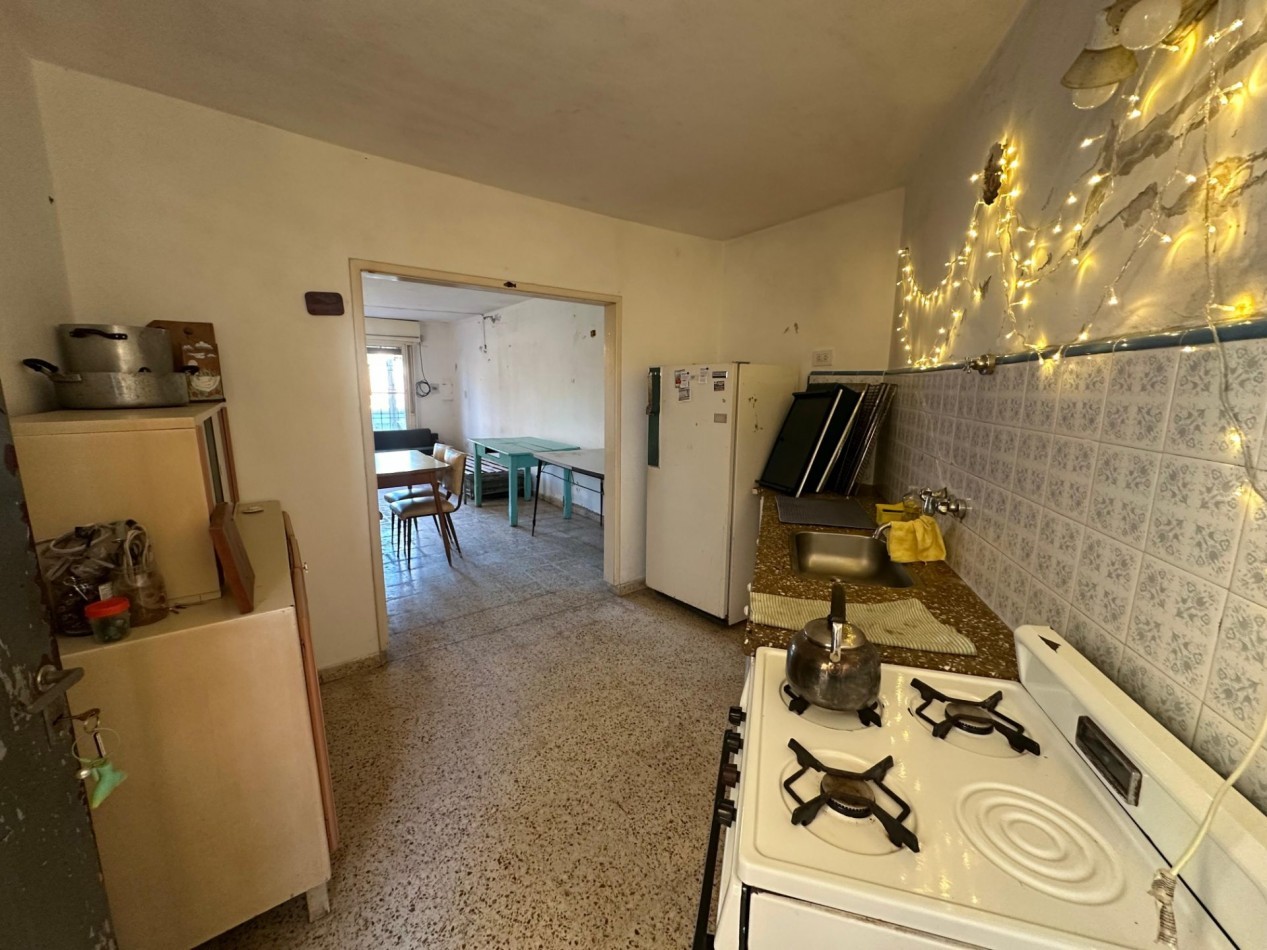 Casa 3 ambientes + Galpon