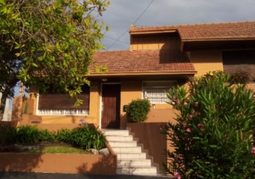 Chalet en Venta Punta Mogotes sobre Avenida