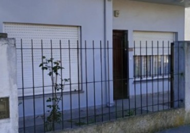 Casa Chalet- Venta en Block