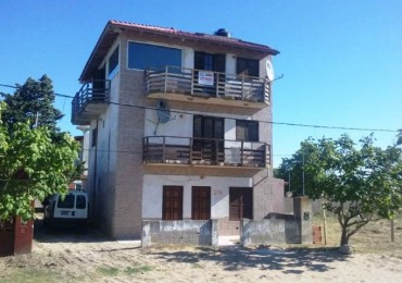 Venta en Block , 5 Dptos