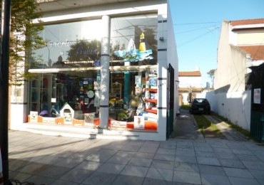 LOCAL CON VIVIENDA (DEPARTAMENTOS)