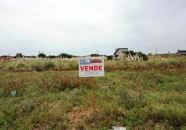 LOTE 20 MTS DE FRENTE X 41 MTS 
