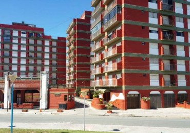 DEPARTAMENTO 2 AMB (4 PERSONAS)PISO:8 DPTO :F