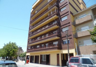 Local con Patio en Venta