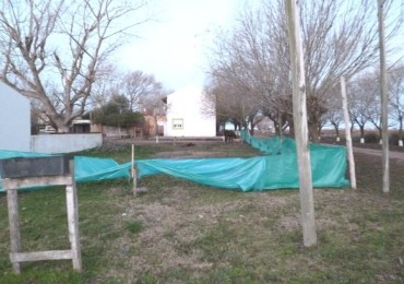 Lote en esquina en Venta