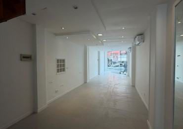 Local totalmente renovado y listo para usar